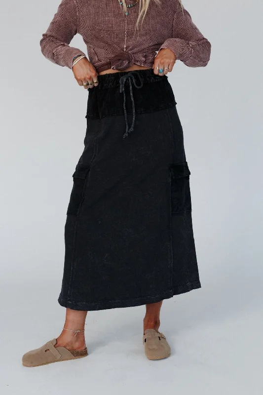 Sun Oasis Skirt - Black